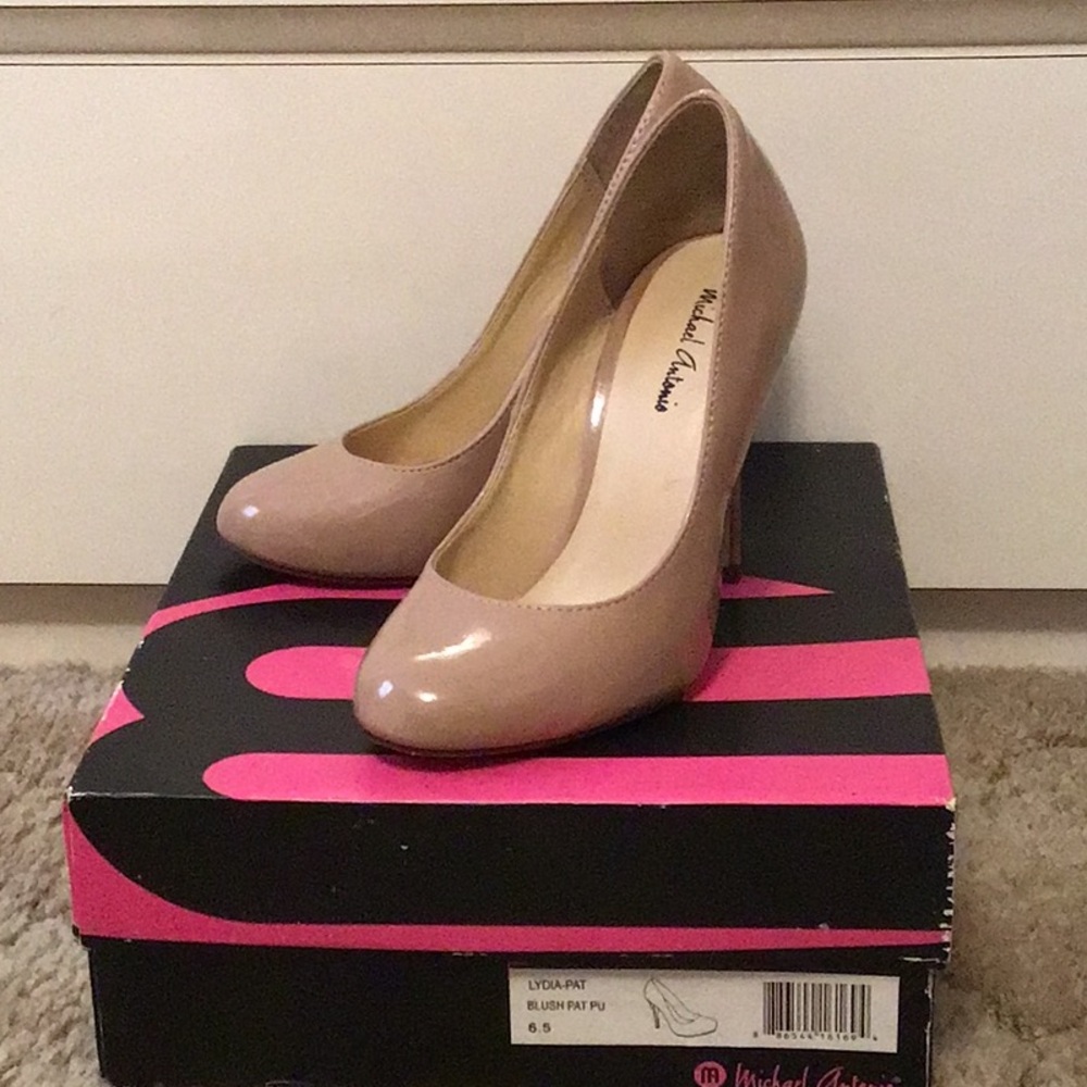 Michael Antonio patent heels